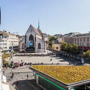 Stadthof Budget City Center Hotel