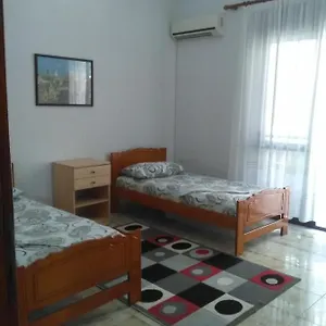 vila-sula-guesthouse.albaniahotels.org/